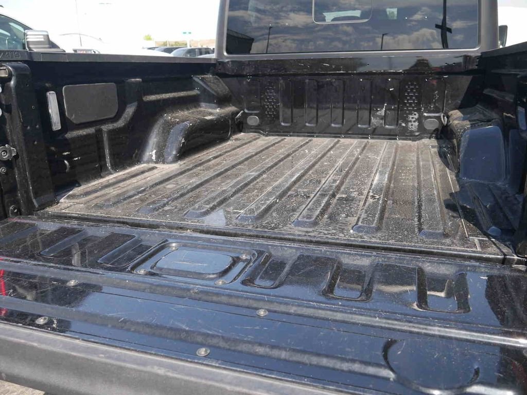 Used 2026 Black Jeep Mojave image 10