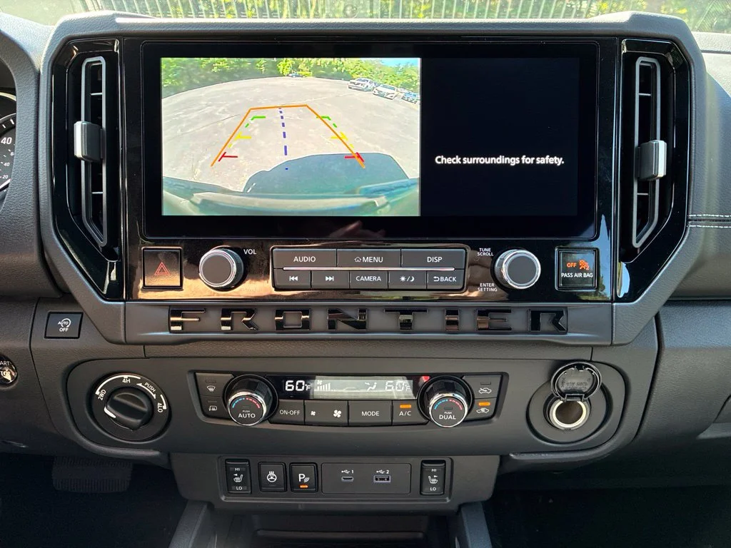 New 2027 Tactical Green Metallic Nissan Crew Cab SV image 18