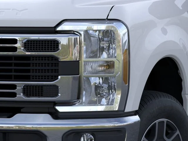 2025 Ford F-250 Super Duty XLT - Photo 18