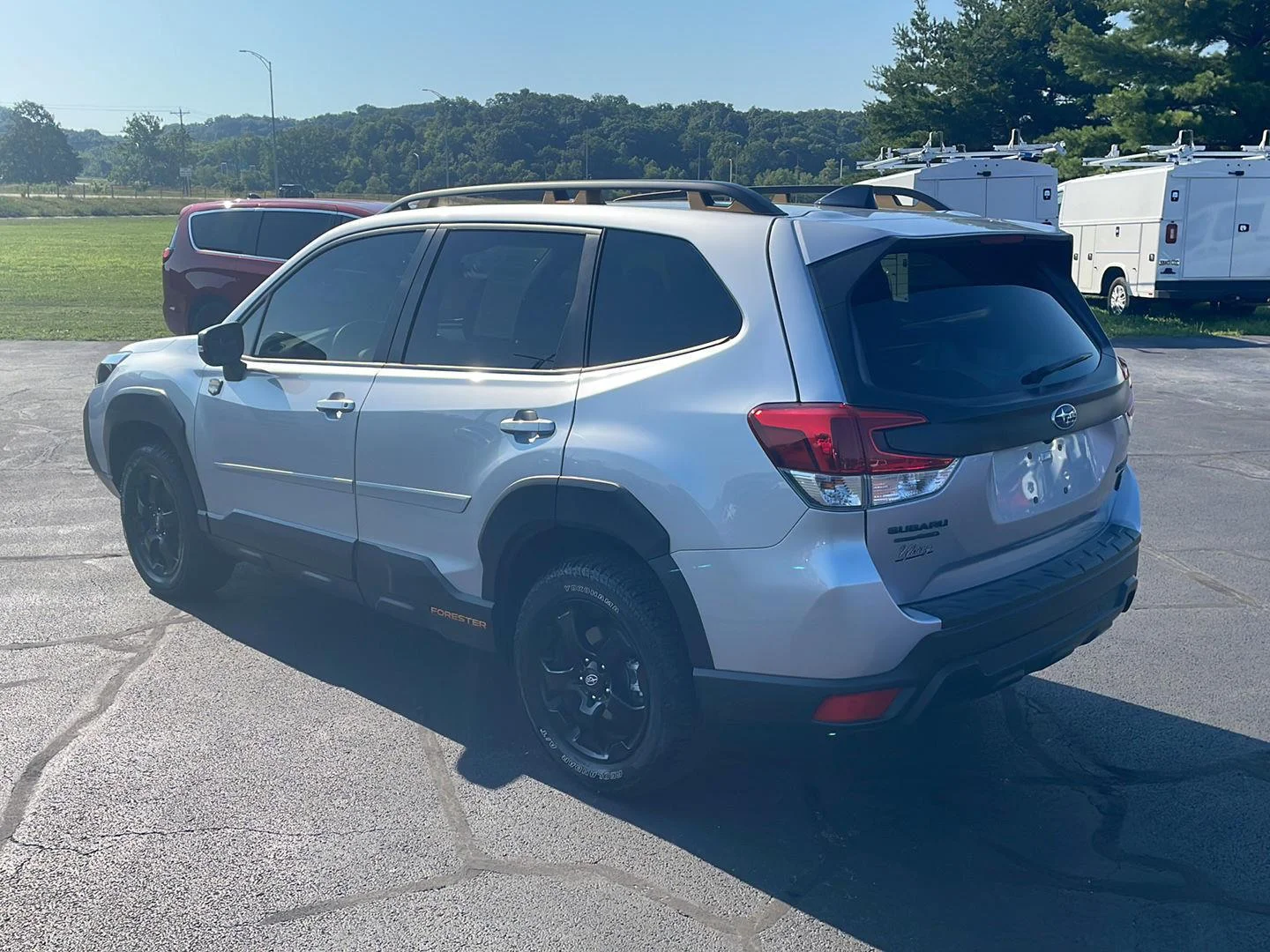 Used 2024 Ice Silver Metallic Subaru Wilderness image 3