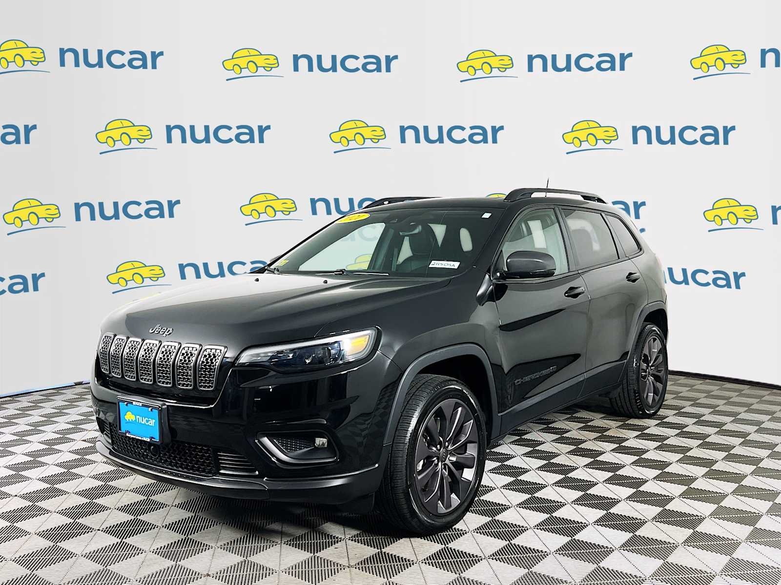 Used 2021 Diamond Black Crystal Pearlcoat Jeep 80th Anniversary image 3