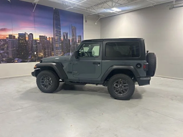 New 2026 Anvil Clear-Coat Exterior Paint Jeep Sport S image 4