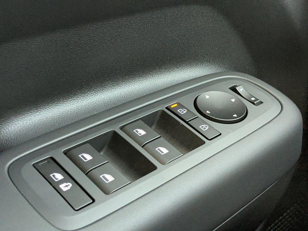 2026 Hyundai Santa Fe SE - Photo 24