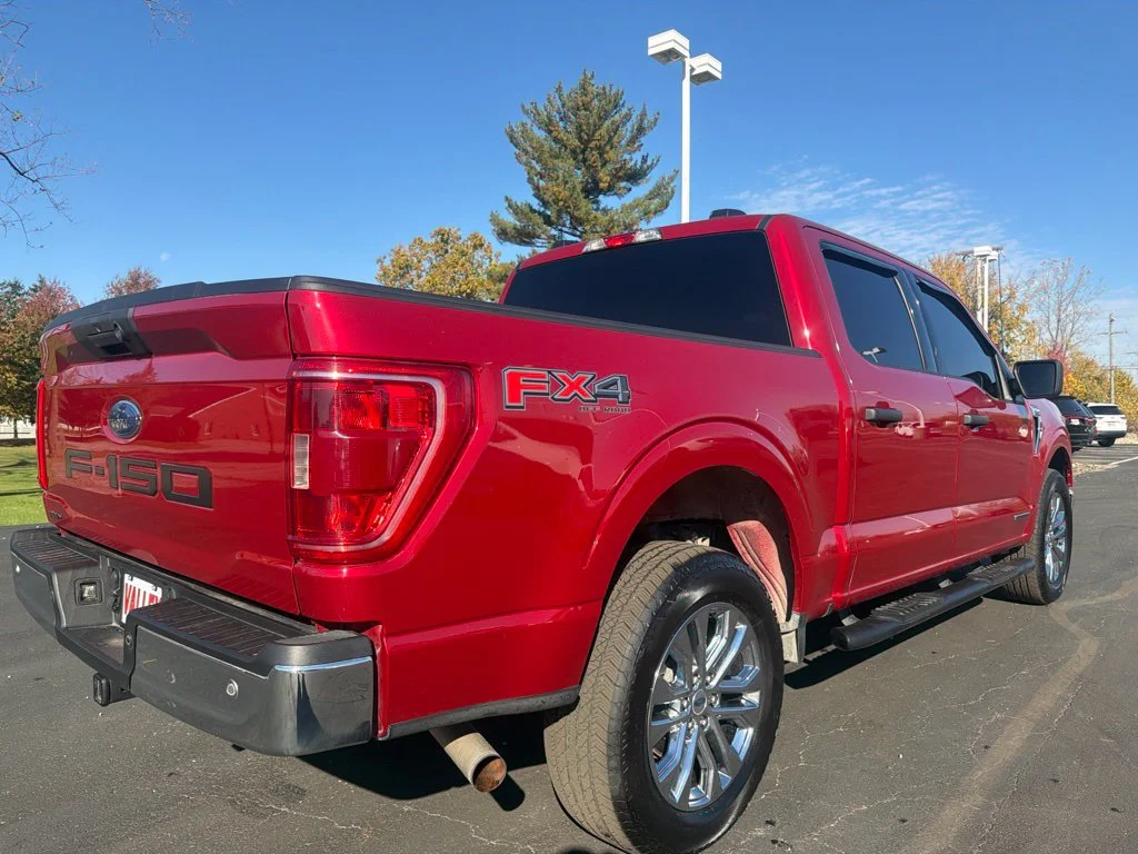 Used 2022 Red Ford XLT image 6