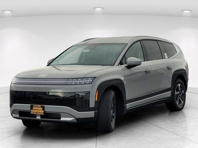 New 2026 Gray Hyundai SE image 2
