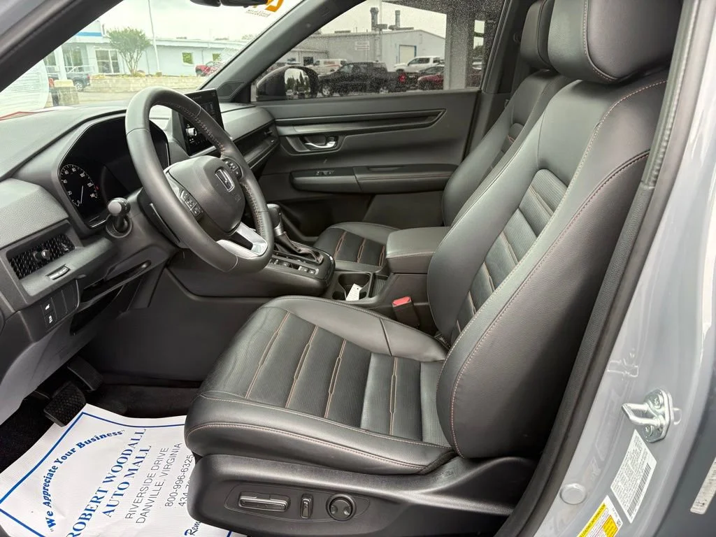 Used 2024  Honda Sport-L image 11