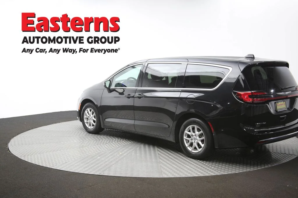 Used 2023 Black Chrysler Touring L image 64