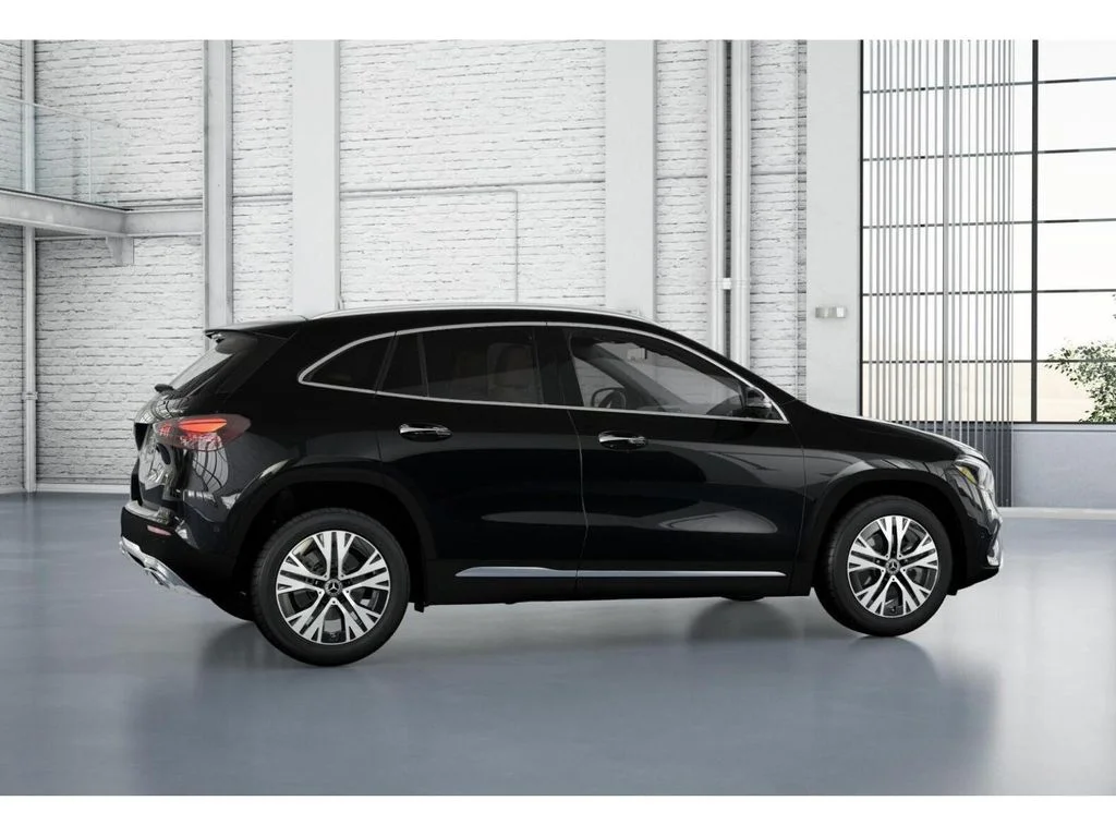 New 2026 Black Mercedes-Benz GLA 250 image 18