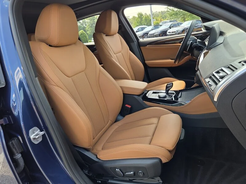 Used 2025 Blue Metallic BMW XDRIVE30I SPORTS ACTIVITY COUPE image 22