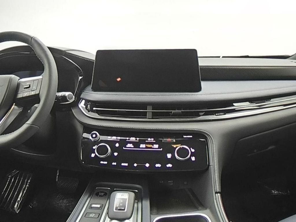 Used 2026 Black INFINITI SPORT image 19