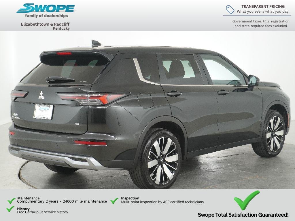 Certified Used 2025 BLACK Mitsubishi SE image 3