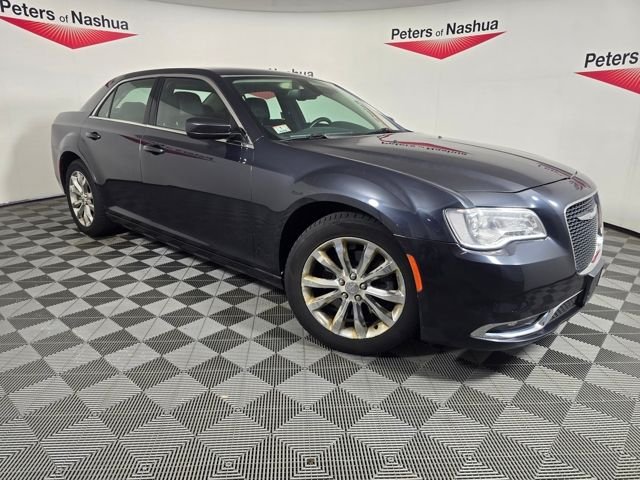 2016 Chrysler 300 Limited