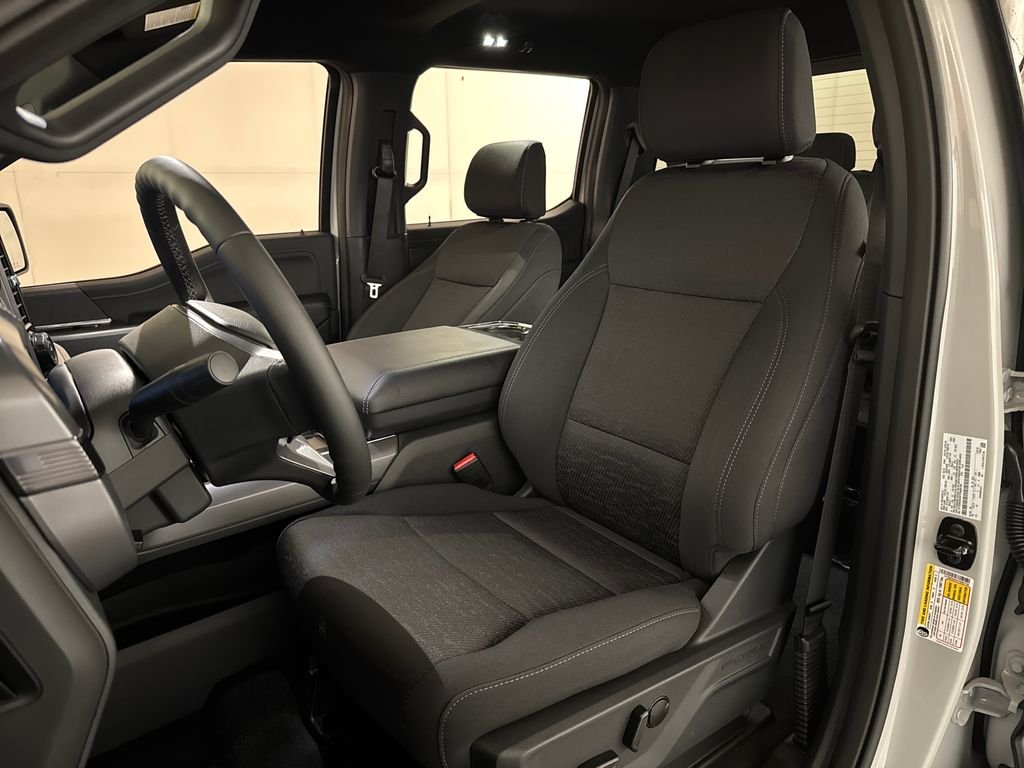 New 2026 White Ford XLT image 26