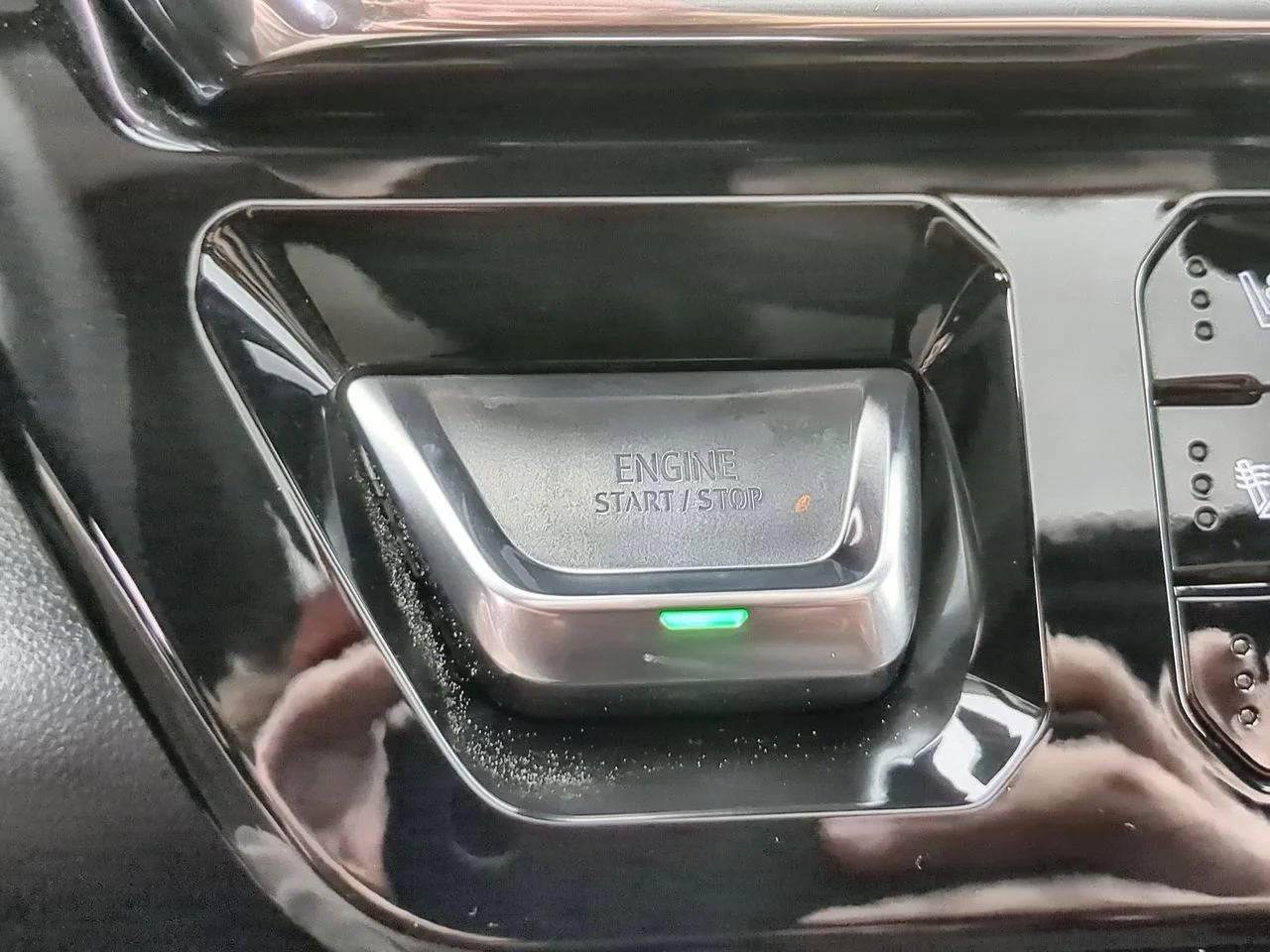 New 2026 Titanium Rush Metallic GMC Denali image 17
