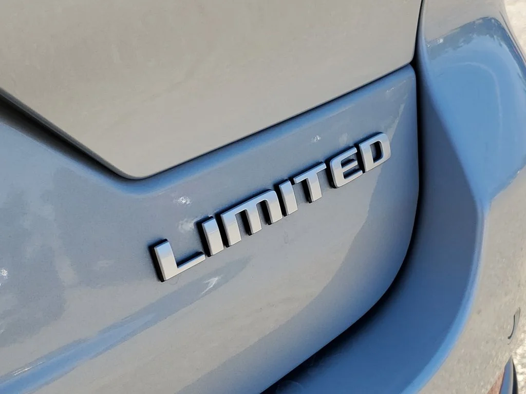 New 2026 Silver Jeep Limited image 5