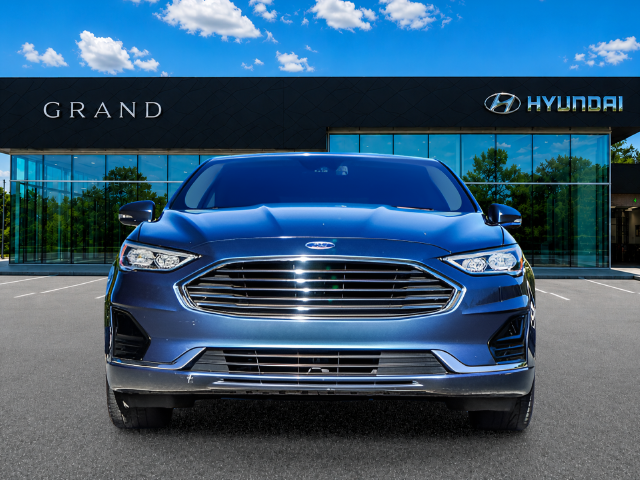 Used 2019 Blue Ford SEL image 8