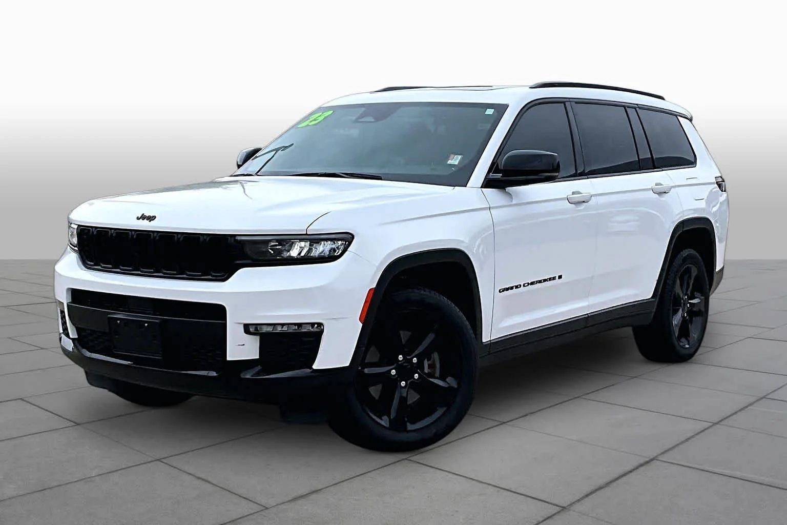 Used 2023 Bright White Clearcoat Jeep Limited image 3