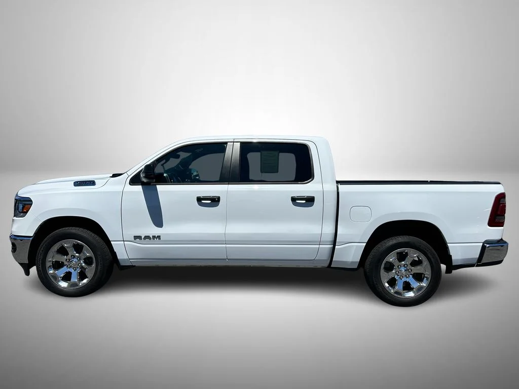 Used 2023 White Ram Big Horn/Lone Star image 6
