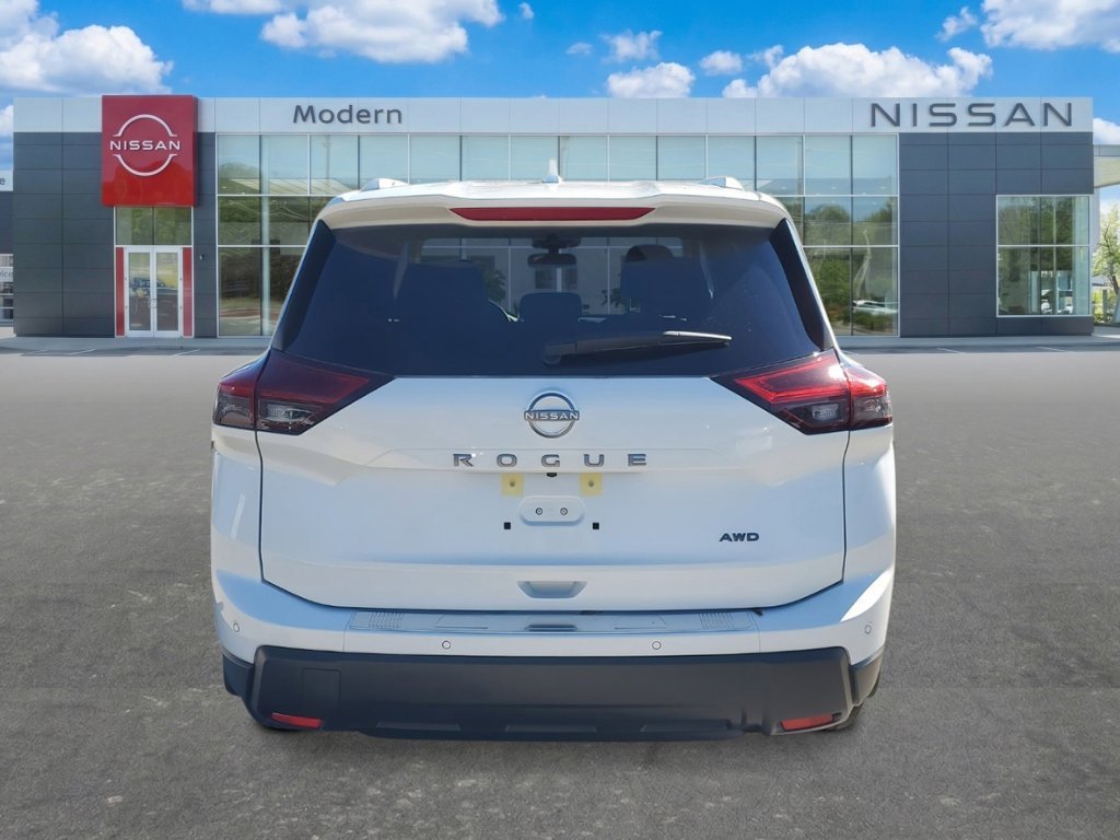 2026 Nissan Rogue SV - Photo 3
