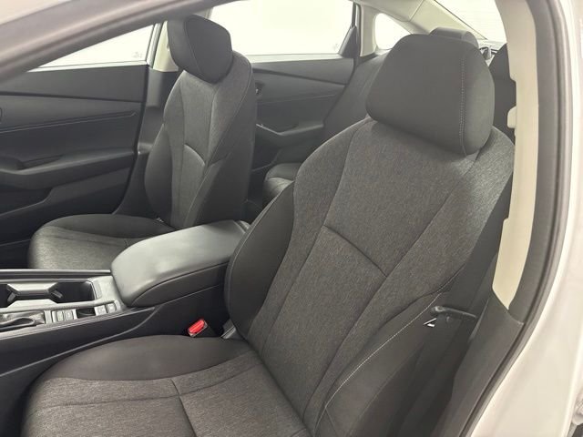 Used 2023 White Honda LX image 14
