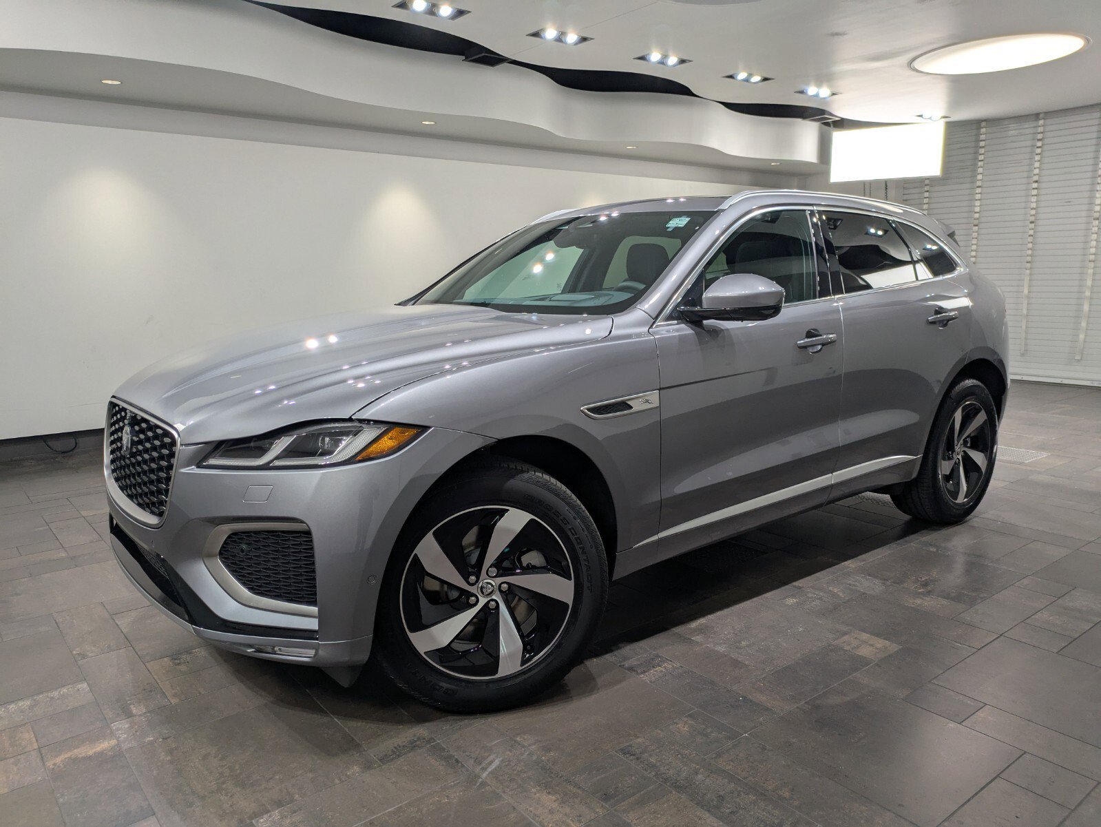 2026 Jaguar F-Pace R-Dynamic S