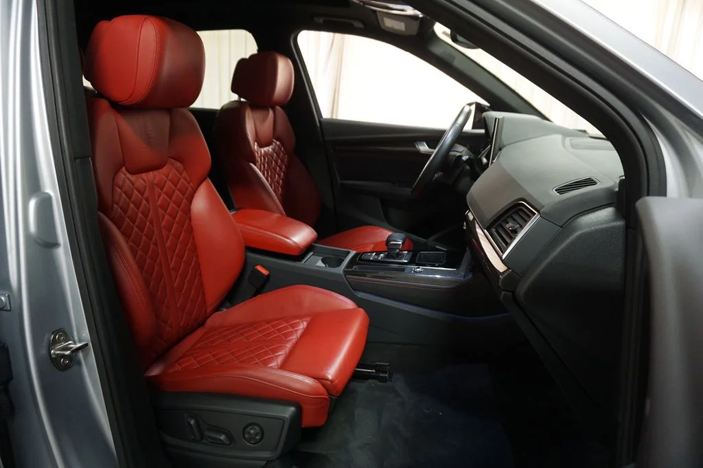 Used 2023 Florett Silver Metallic Audi Premium Plus image 46
