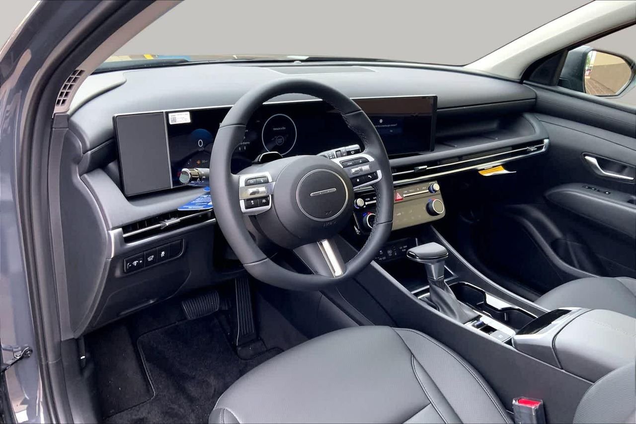 New 2026 Ecotronic Gray Hyundai SEL Premium FWD image 9