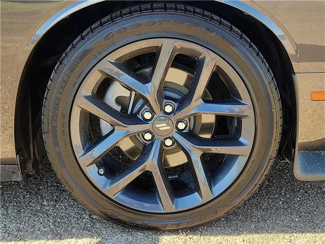 Used 2023 Gray Dodge R/T Rear-Wheel Drive image 7