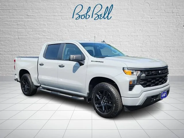 2024 Chevrolet Silverado 1500 Custom