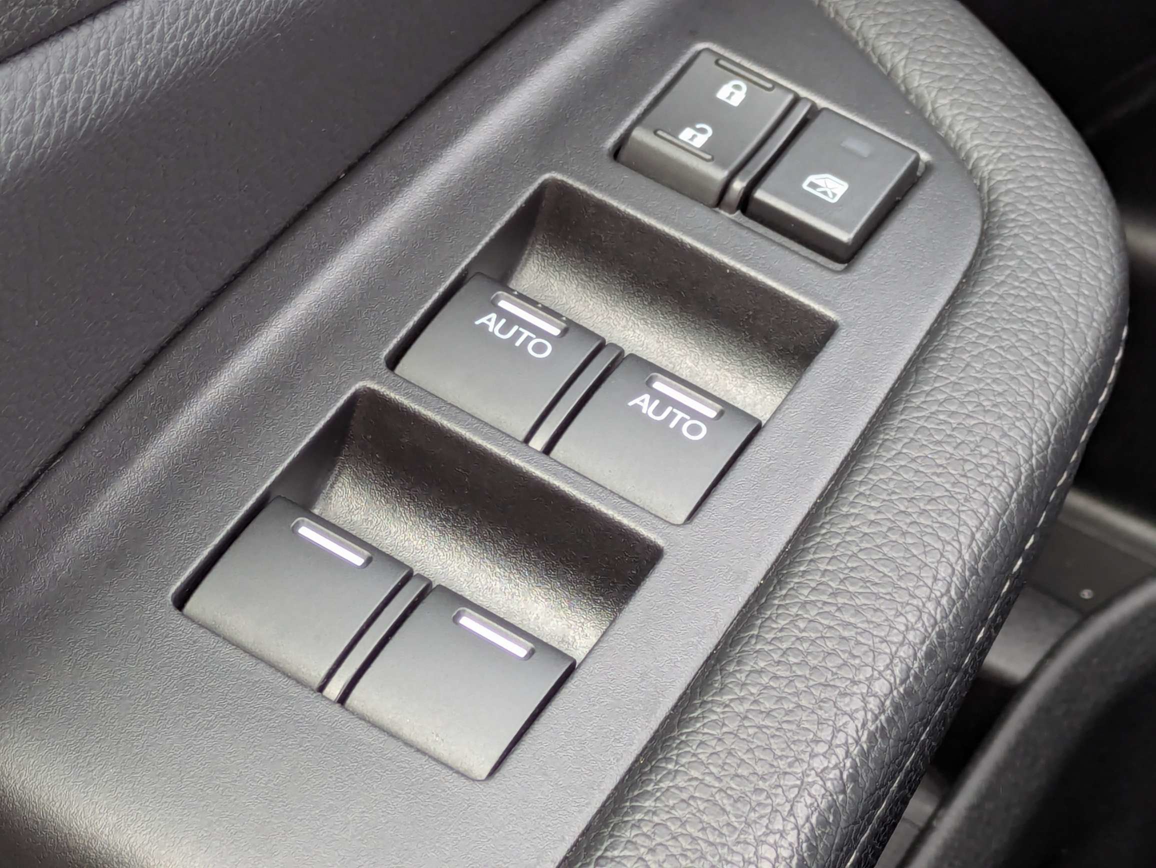 Used 2020 Black Honda RTL-E image 30