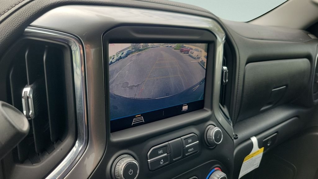 2022 Chevrolet Silverado 1500 LT - Photo 17