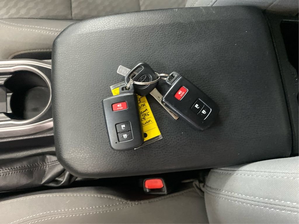 Used 2023 Silver Toyota SR5 image 23