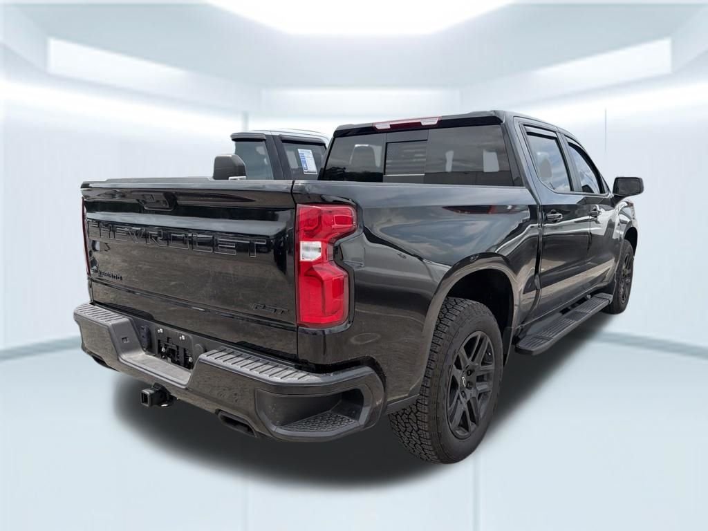 Used 2025 Black Chevrolet RST image 7
