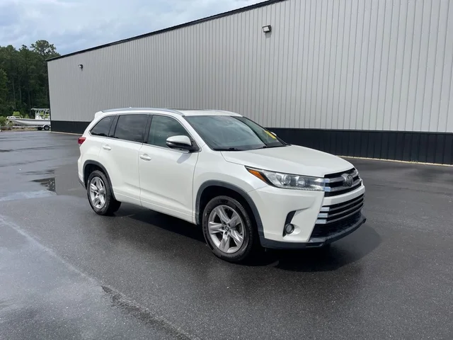 2017 Toyota Highlander Limited