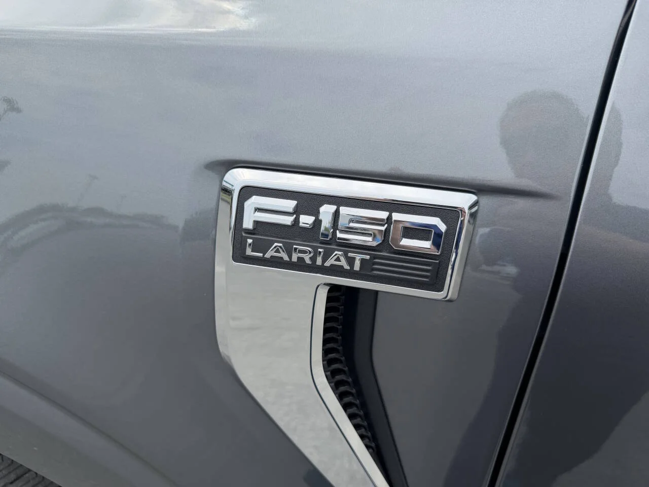 New 2026 Gray Ford Lariat 4x4 4dr SuperCrew 5.5 ft. SB image 15