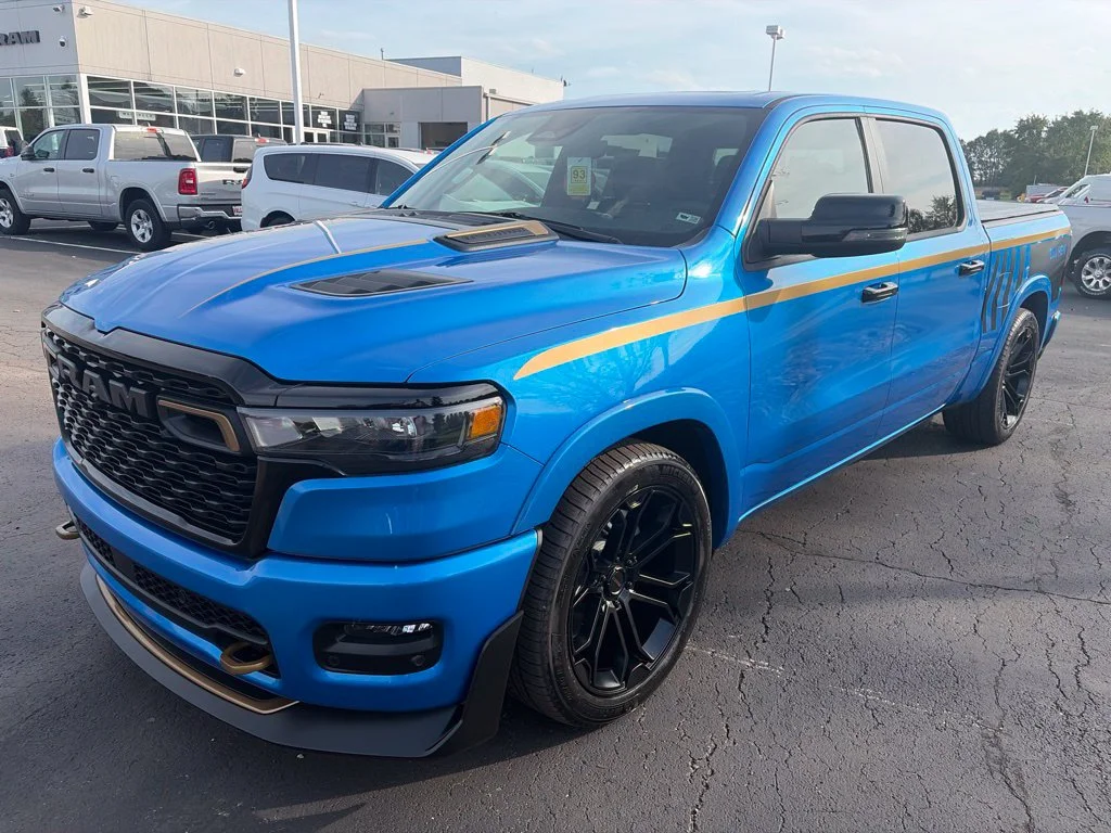 New 2026 Hydro Blue Pearl-Coat Exterior Paint RAM Big Horn/Lone Star image 2
