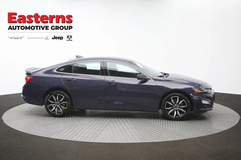Used 2025 Black Chevrolet RS image 45