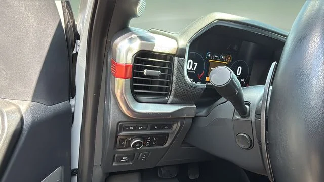 Used 2023 White Ford Raptor image 22