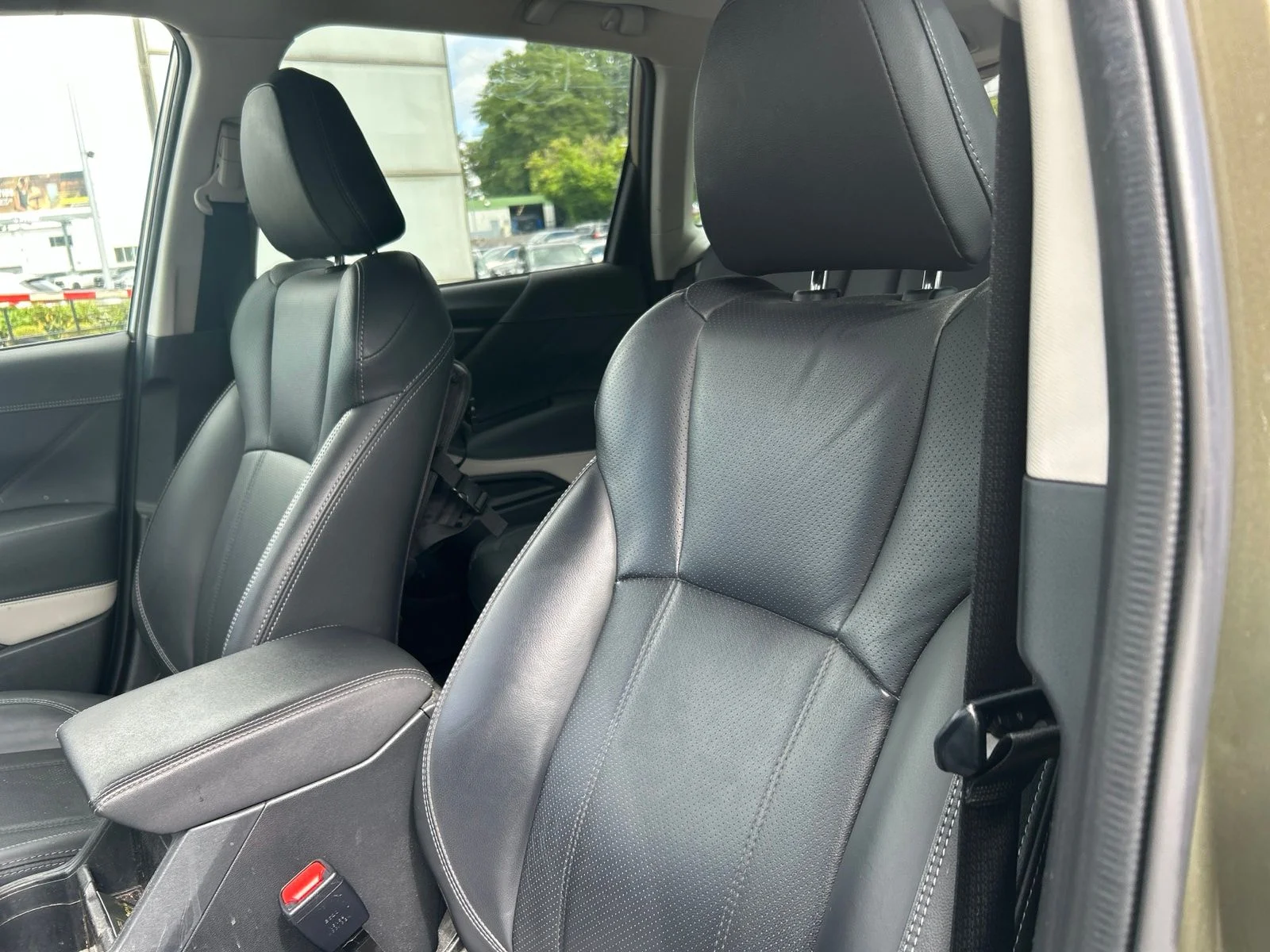 Used 2024 Green Subaru Limited image 9
