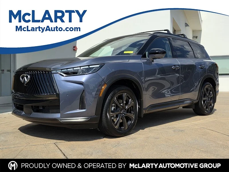 Used 2027 Blue / Black INFINITI AUTOGRAPH AWD image 1