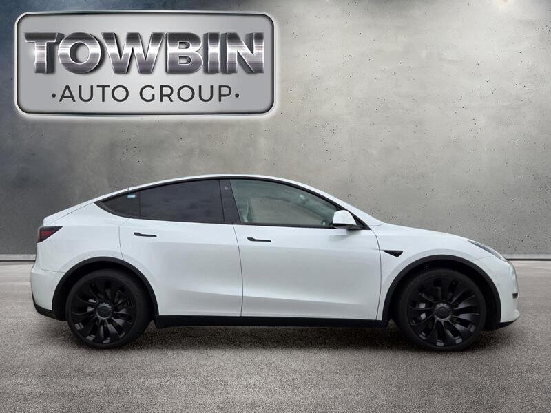 Used 2021 Pearl White Multi-Coat TESLA LONG RANGE AWD image 3