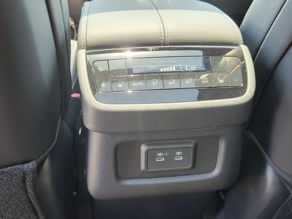 2027 INFINITI QX65 Autograph - Photo 12