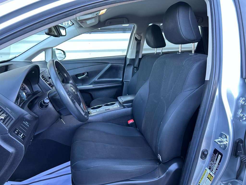 Used 2015 Celestial Silver Metallic Toyota LE image 11