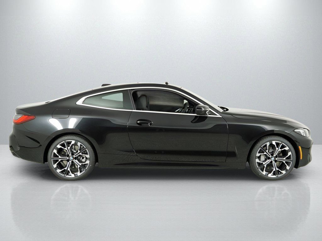 Used 2026 Black Sapphire Metallic BMW 430i xDrive image 8