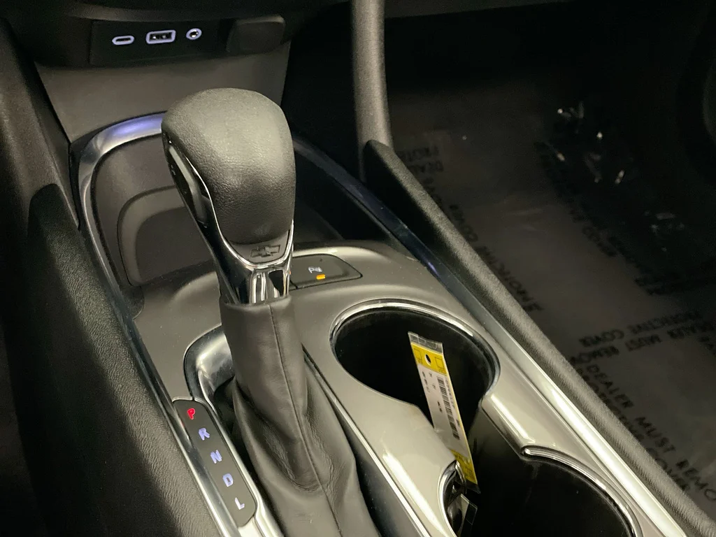 Used 2024 GRAY Chevrolet LT image 16