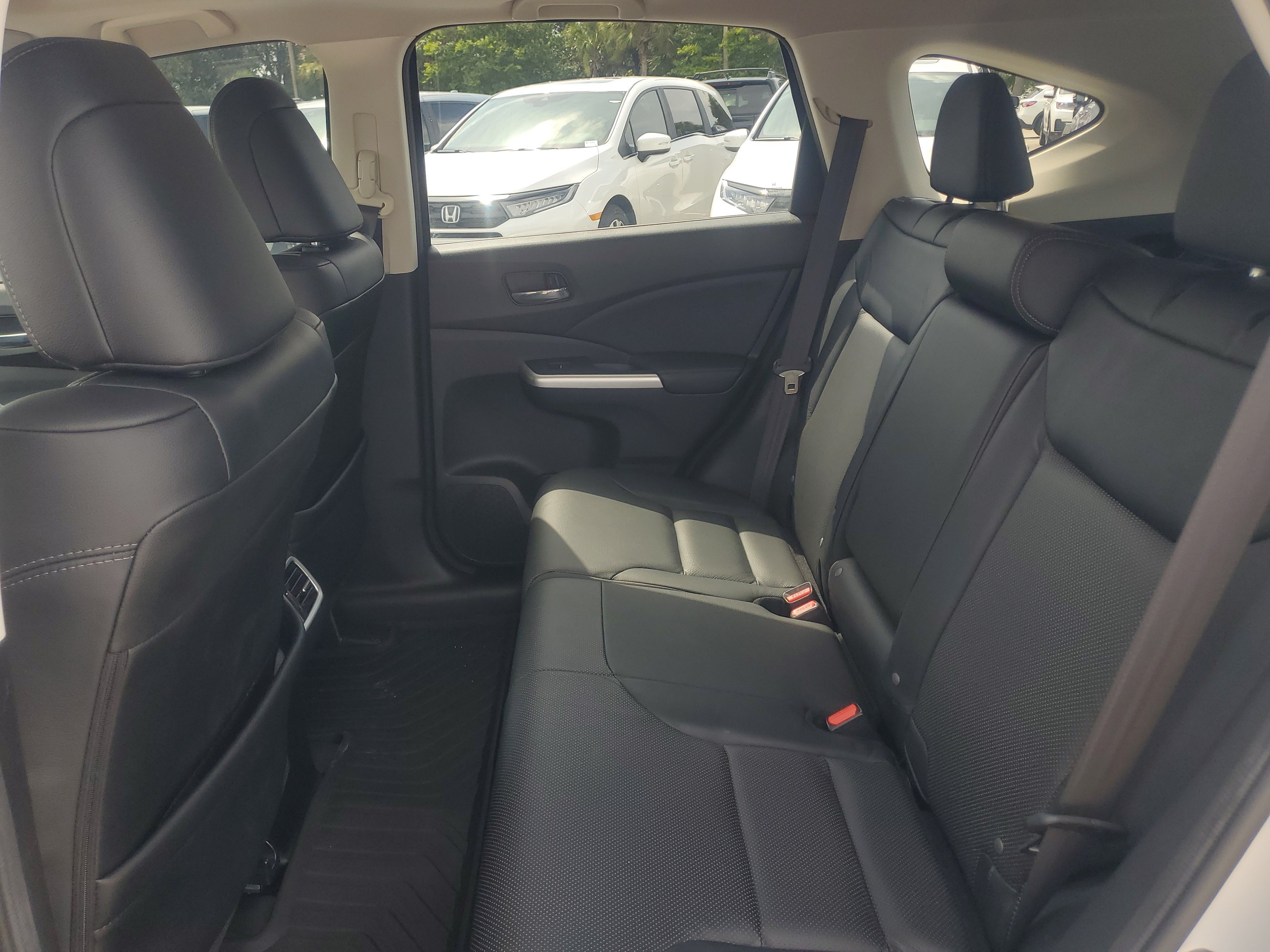 Used 2015 Silver Honda EX-L image 12