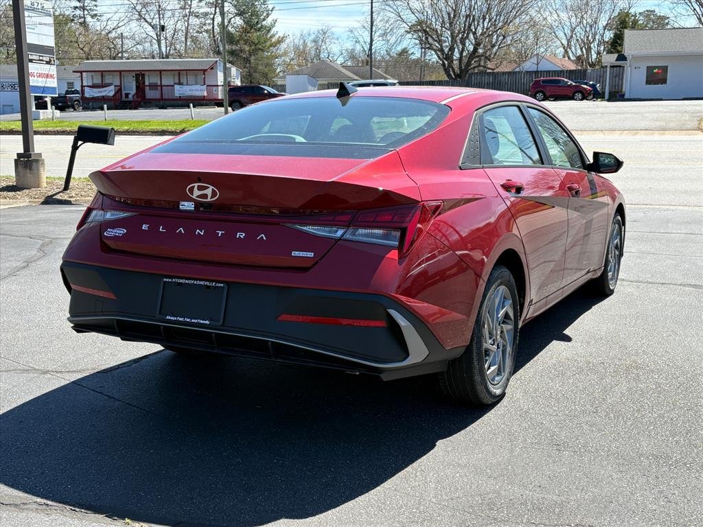 New 2026 Ultimate Red Pearl R2p Hyundai Blue image 3