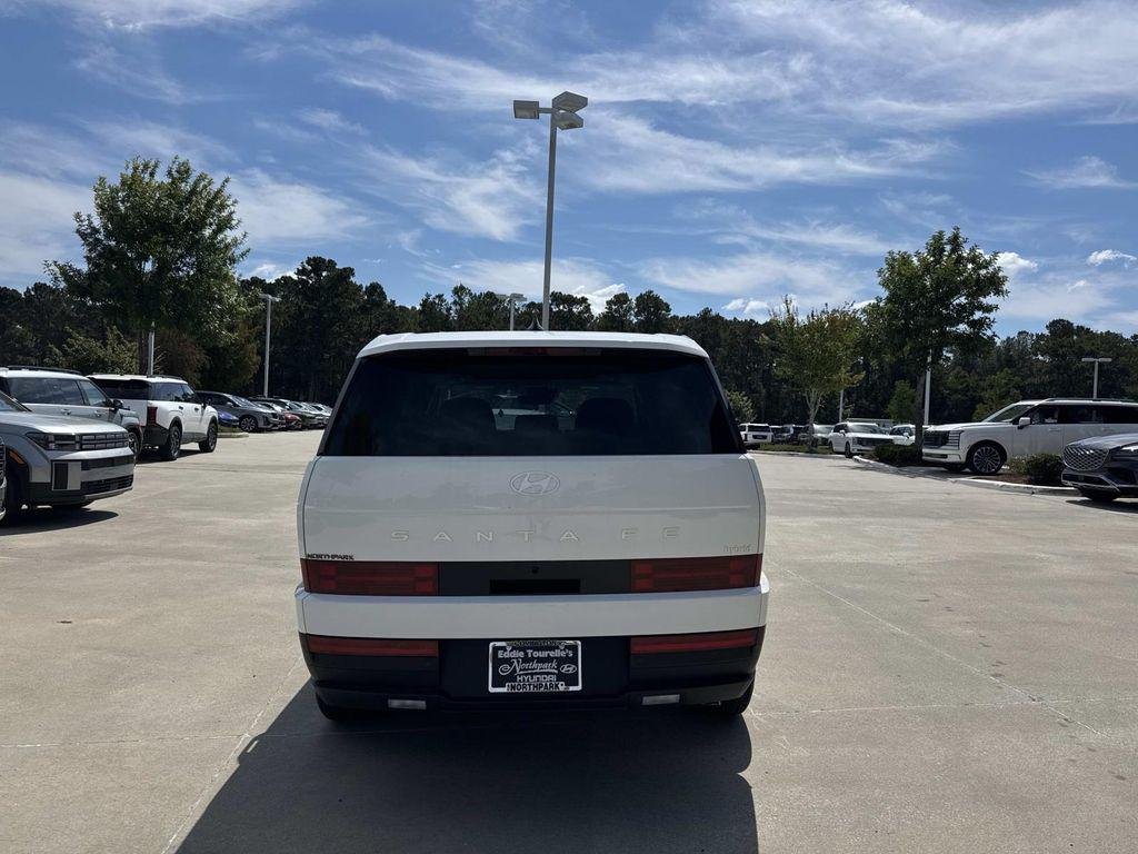 2026 Hyundai Santa Fe SE - Photo 4