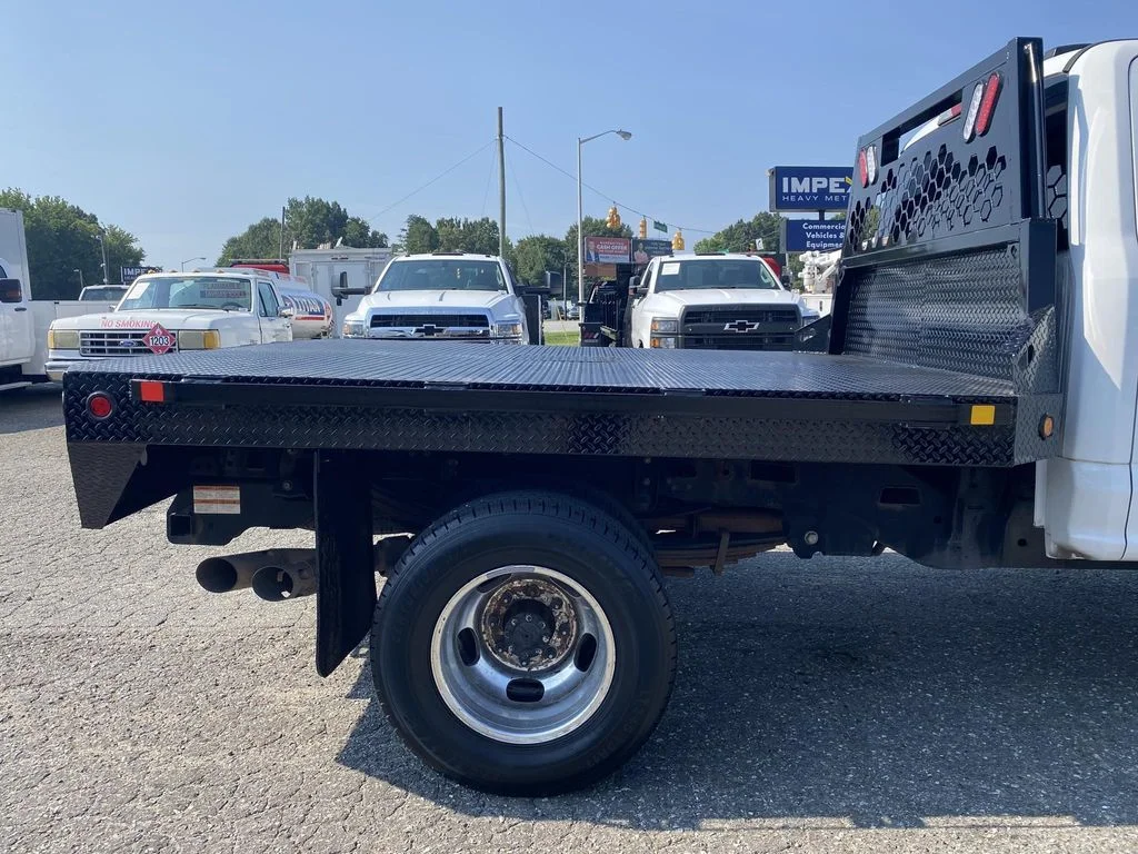 Used 2022 White Ford XL image 60
