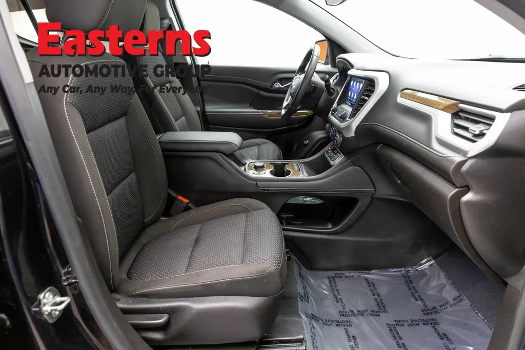 Used 2023 Black GMC SLE image 25